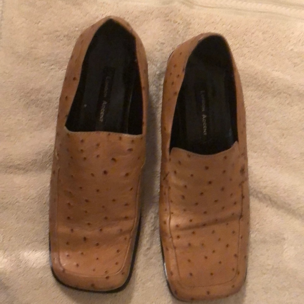Loafers (women’s slip on leather upper)